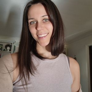 Meet your Posher, Casey